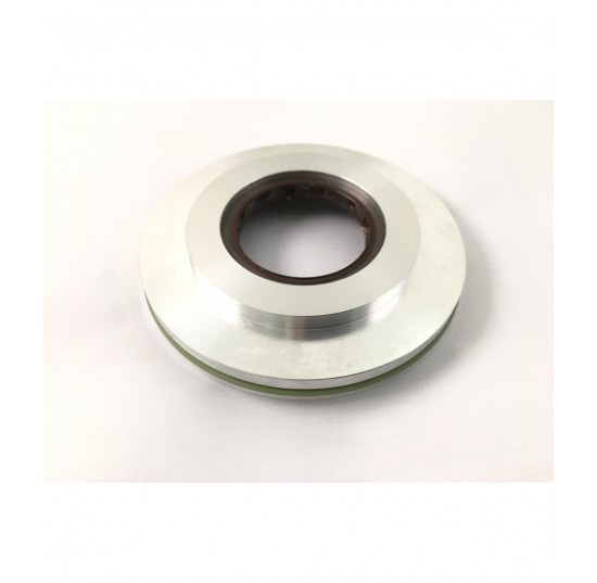 519671 - Seal carrier assembly