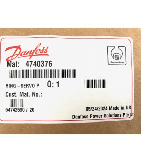 4740376 - Servo piston ring